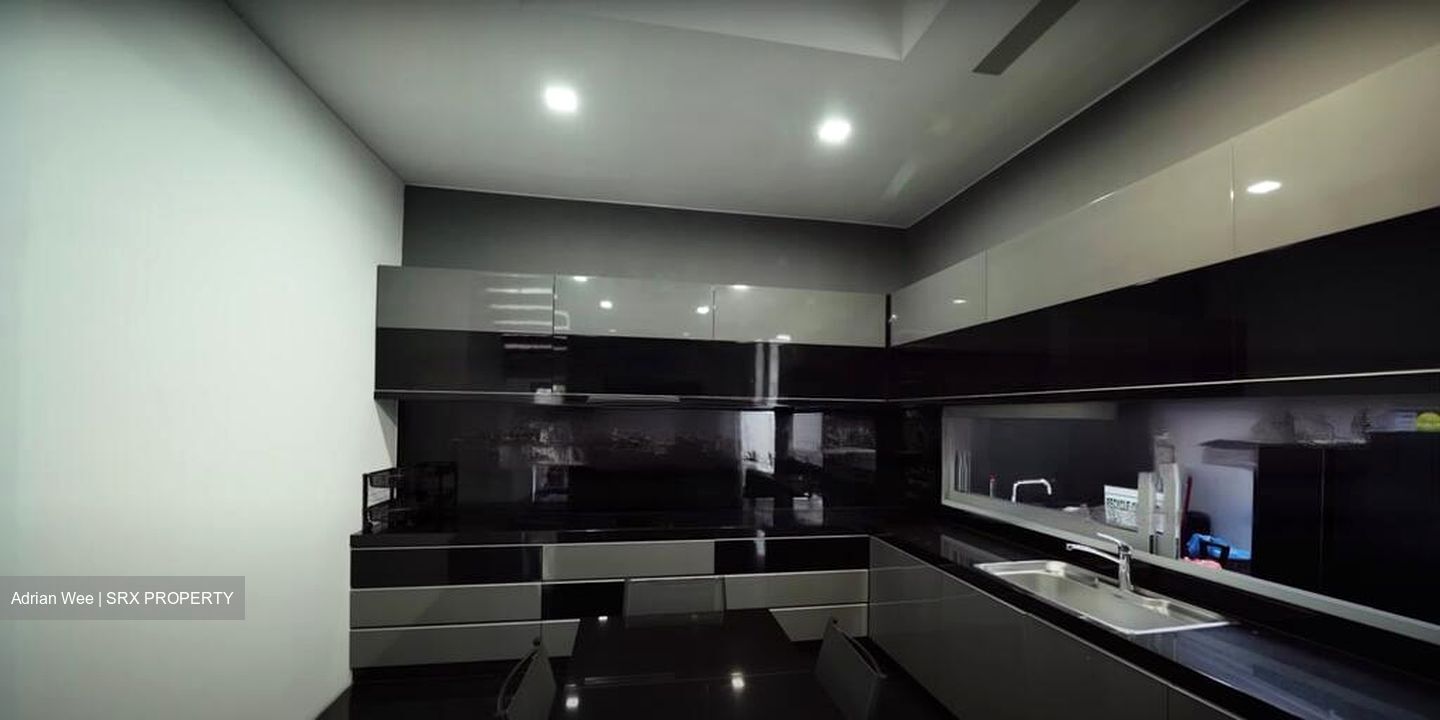 Jalan Elok (D9), Terrace #480528521
